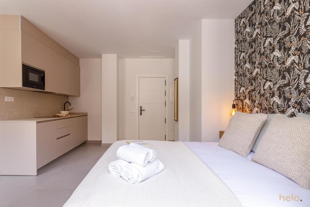 Cervantes Suites Малага Екстериор снимка